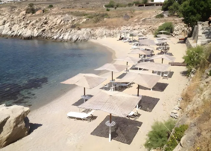 Estia House 홀리데이파크 *